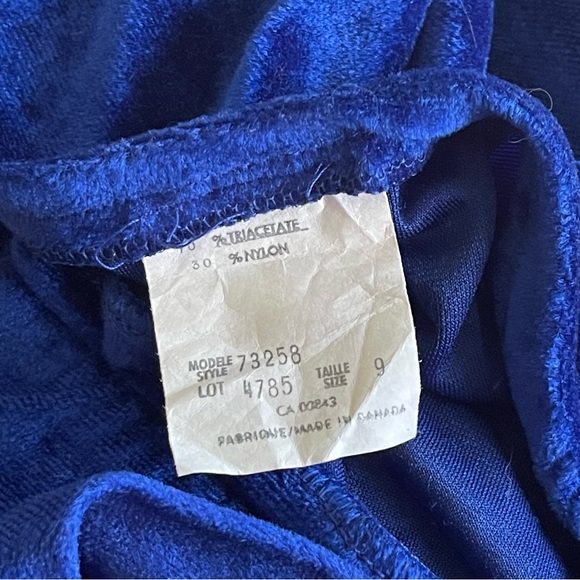 VINTAGE | 90s Velour Jumpsuit - Picture 5 of 5